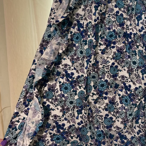 Flowwy frilled floral dress - Picture 4 of 6